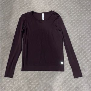 Lululemon purple long sleeve shirt